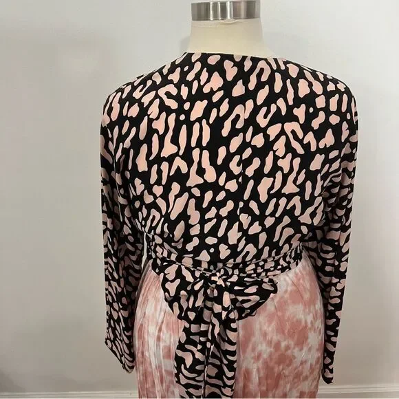 Diane Von Furstenberg (DVF) 100% Silk Pink and Black Leopard print wrap top -- L - Picture 6 of 13